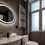 Rentplanet - Krasinskiego Apartment